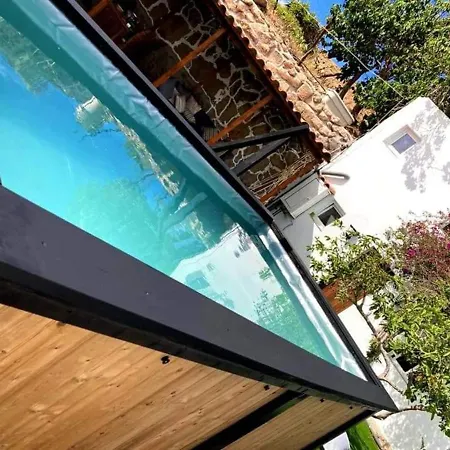 בית נופש Country גרנדילה דה אבונה