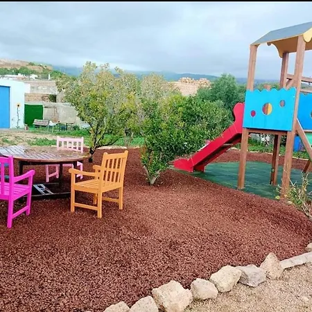 בית נופש Country