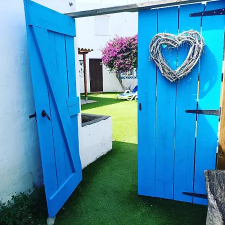 Semesterbostad Country *