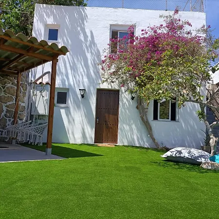 Vakantiehuis Country *